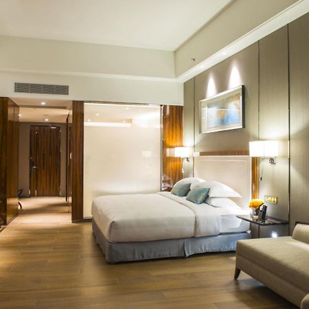 Forest City Marina Hotel Gelang Patah Buitenkant foto