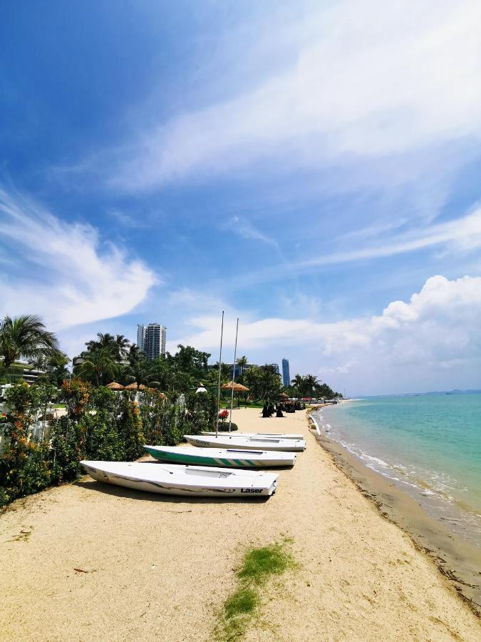 Forest City Marina Hotel Gelang Patah Buitenkant foto